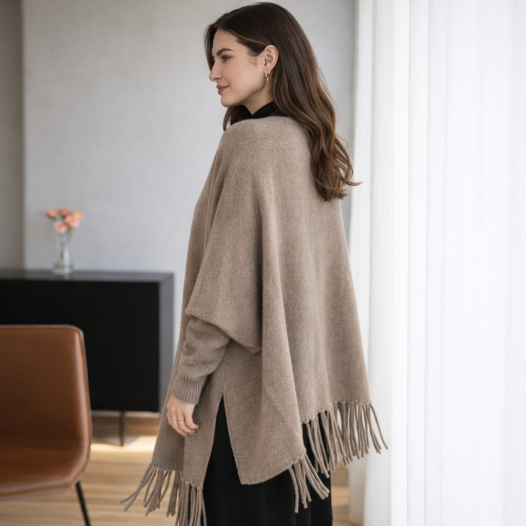 Poncho en laine femme à franges