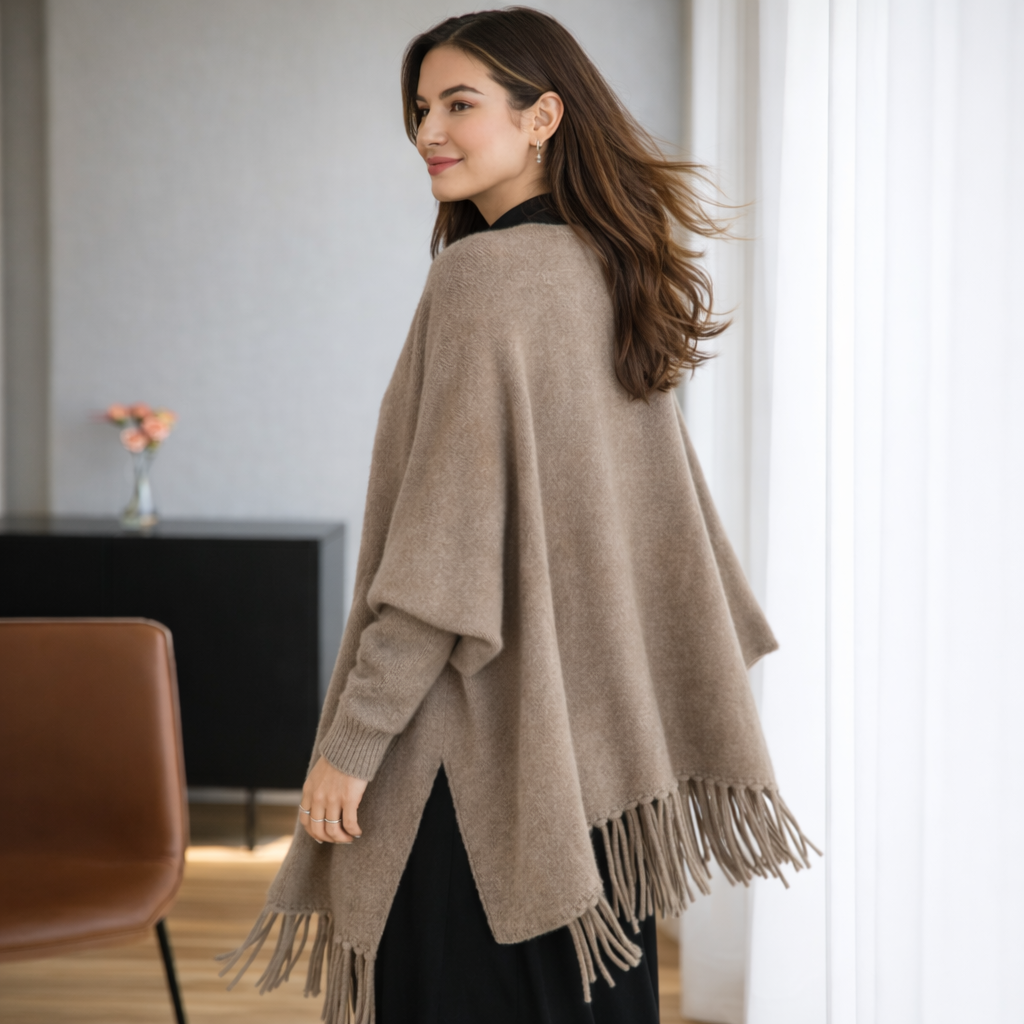 Poncho en laine femme à franges