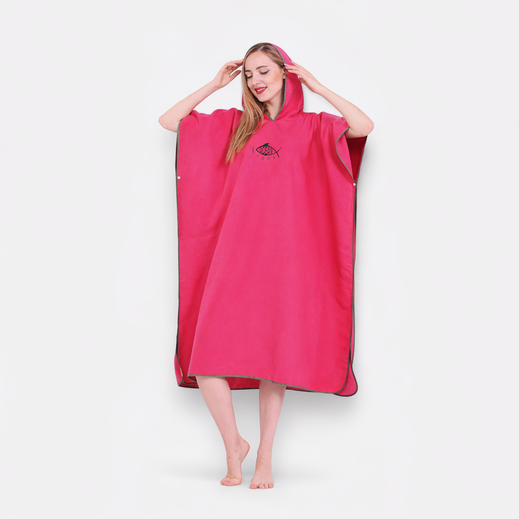 Poncho de bain femme motif poisson