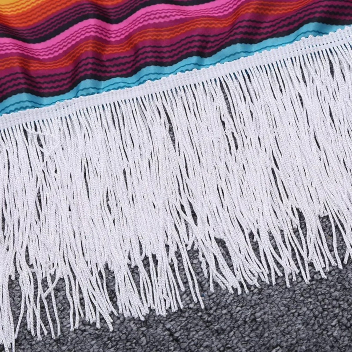 Poncho mexicain à rayures