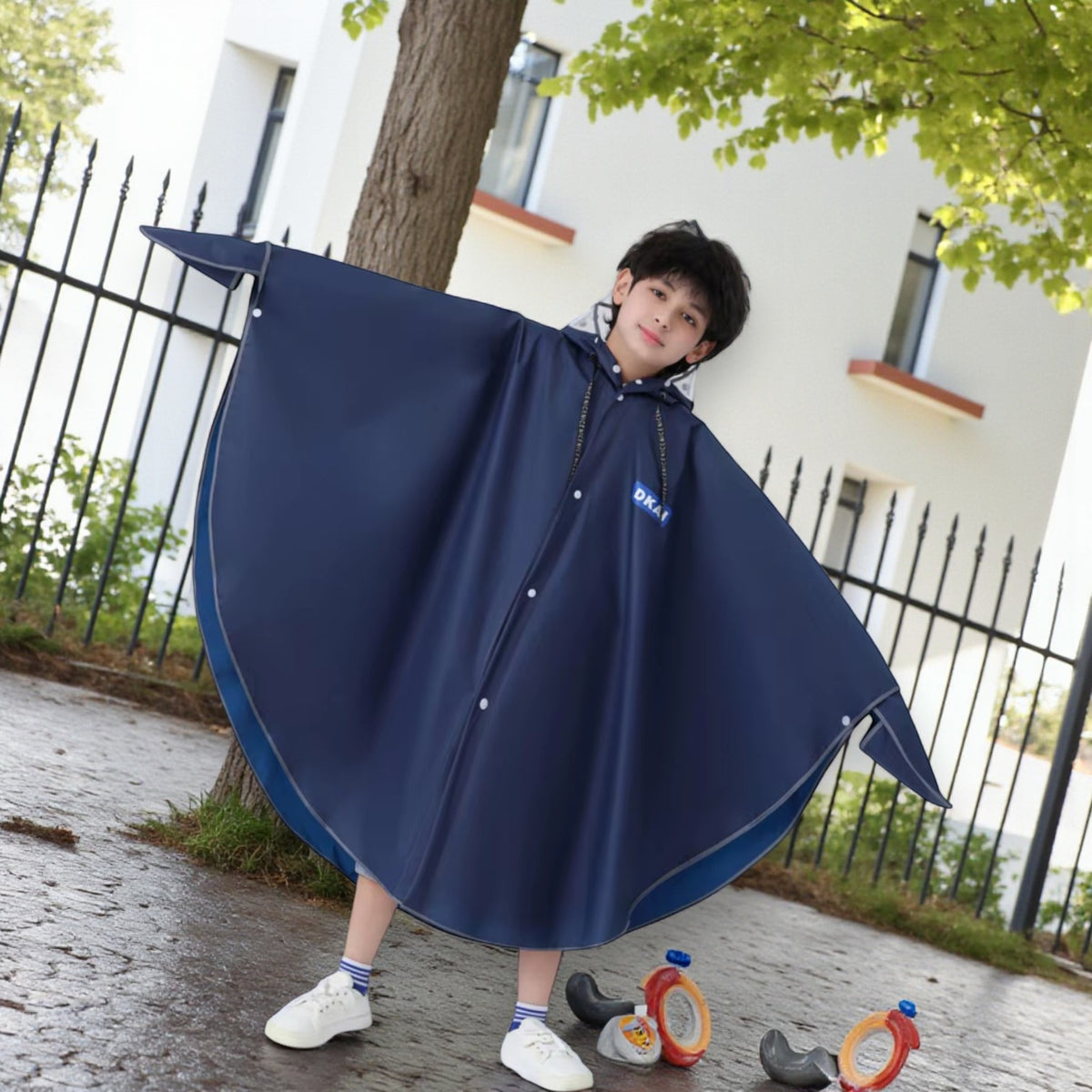 Poncho de pluie enfant avec visière