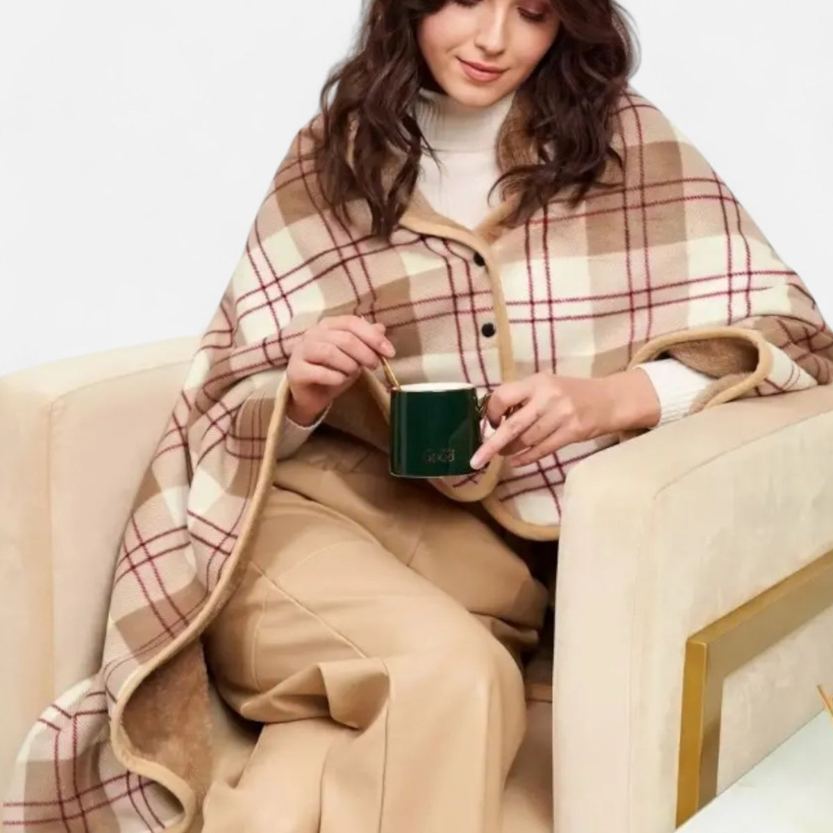 Poncho polaire femme à carreaux beige