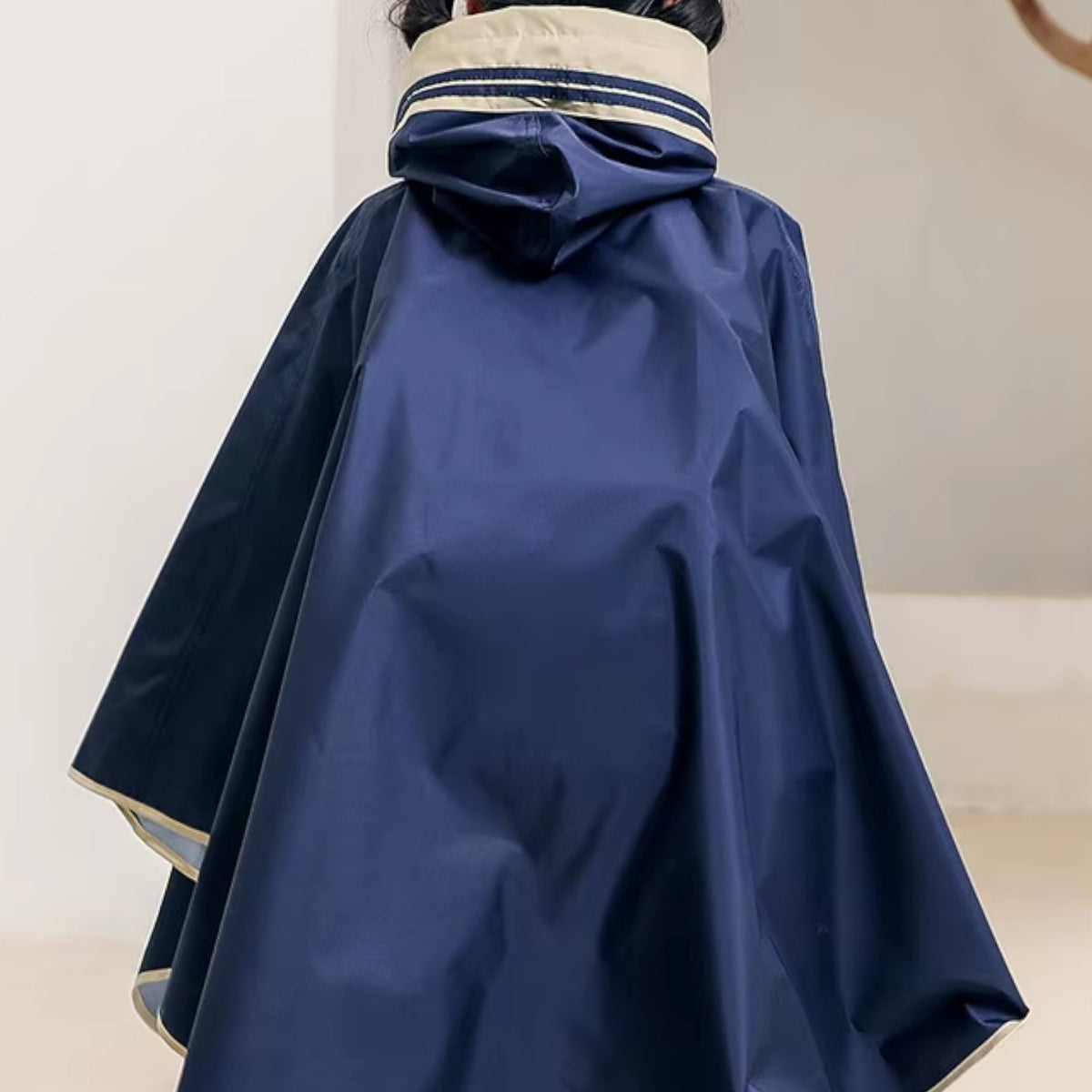 Poncho pluie enfant à capuche