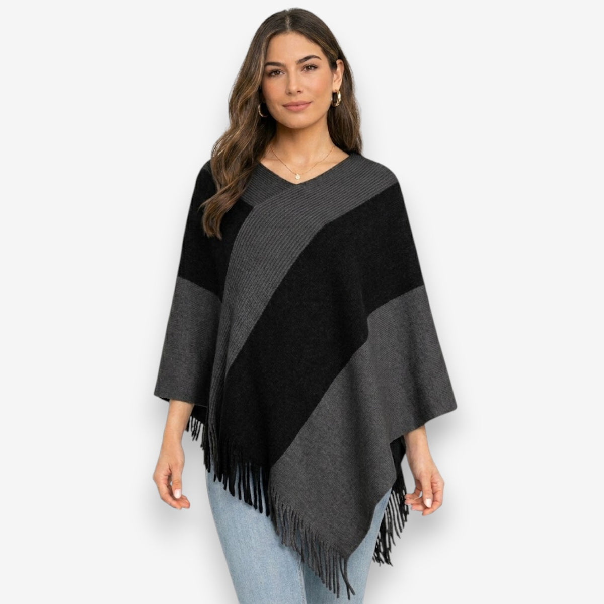 Poncho en laine femme moderne