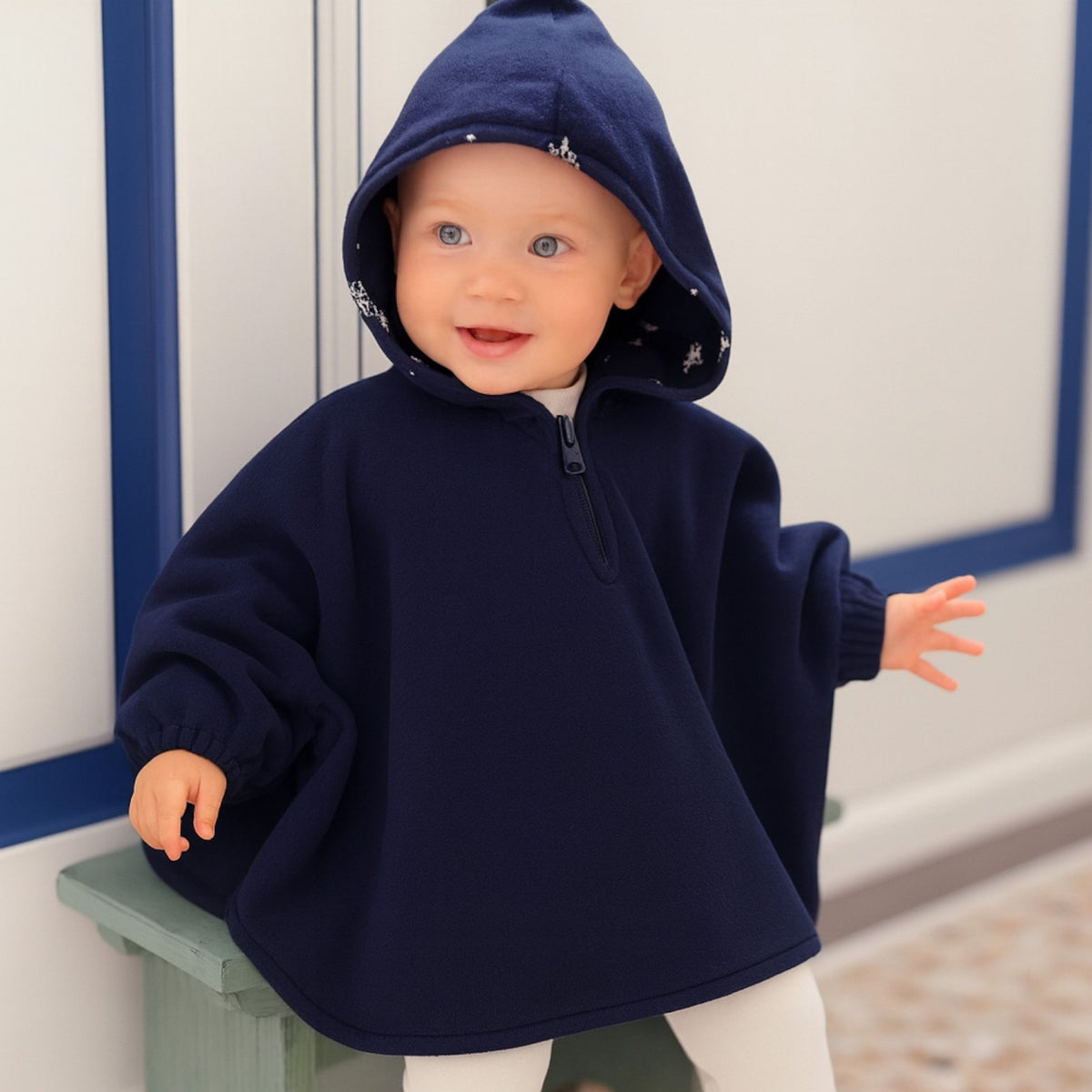 Poncho chaud bébé à capuche