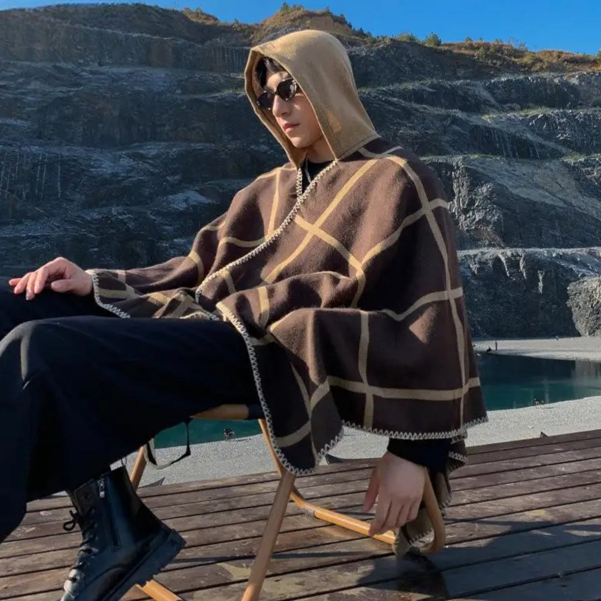 Poncho chaud homme à carreaux