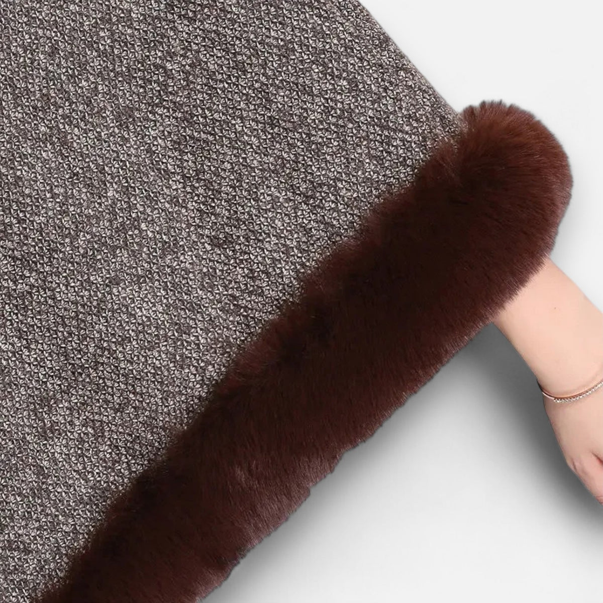 Poncho en laine femme avec fourrure