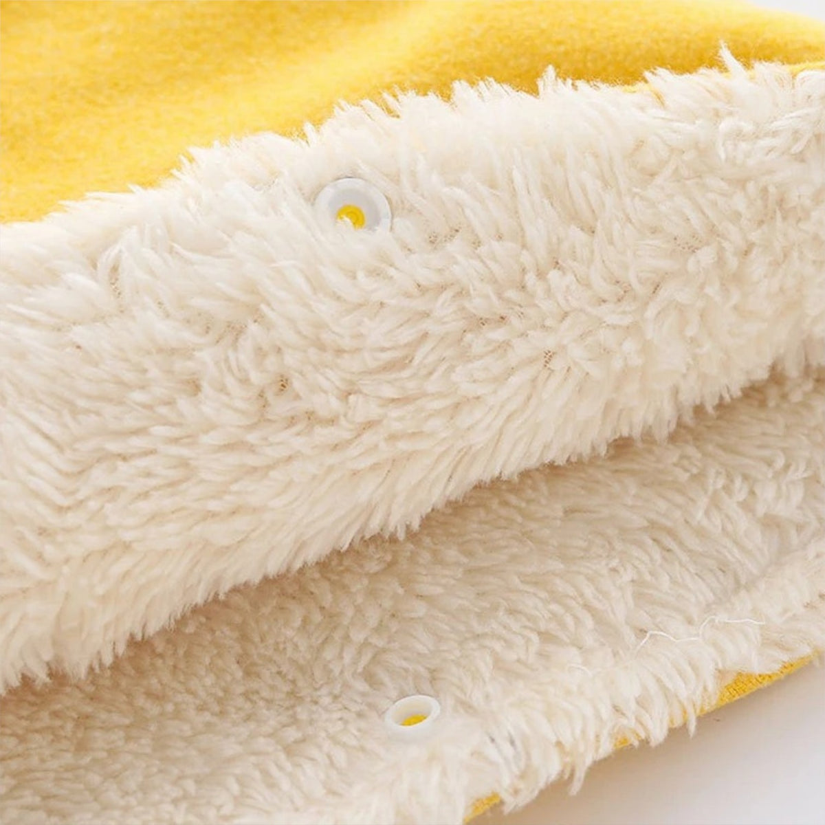 Poncho chaud bébé jaune